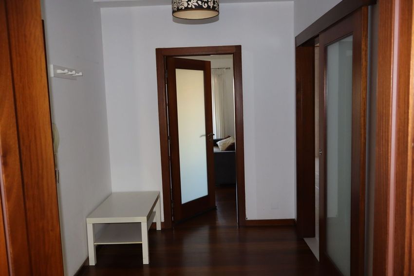 Imagem Corredor de apartamento t2 em Avenida da Boavista, 46 -5ºdt