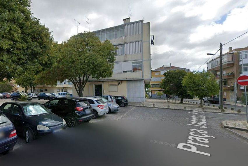 Imagem Vistas de apartamento t1 em Rua João Villaret