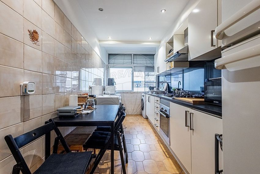 Imagem Cozinha de apartamento t2 em Rua 28 de Março