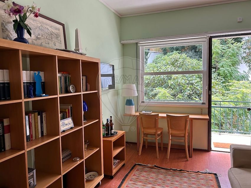Imagem Sala de estar de apartamento t1 em Travessa da Conceição da Glória
