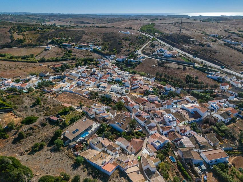 Imagem Vistas de  casa ou moradia em Vila do Bispo e Raposeira