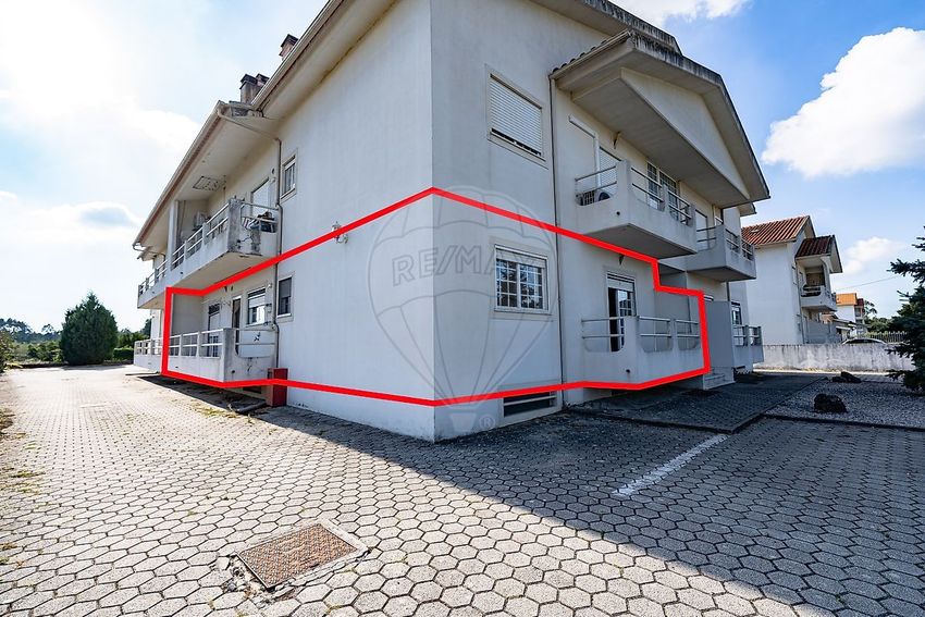 Imagem Vistas de apartamento t2 em Barcouço