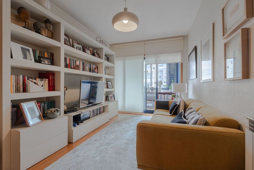 Imagem Sala de estar de apartamento t4 em Rua Arquitecto João Andresen