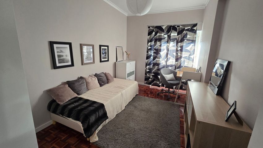 Imagem Quarto de quarto em Rua do Moinho da Galega, 10