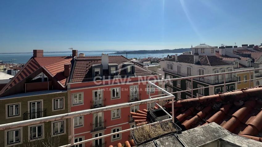 Imagem Vistas de apartamento t2 em Rua da Lapa