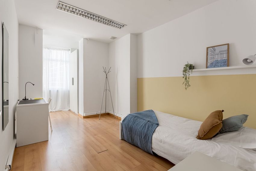 Imagem Quarto de quarto em Rua do Conde de Redondo, 64