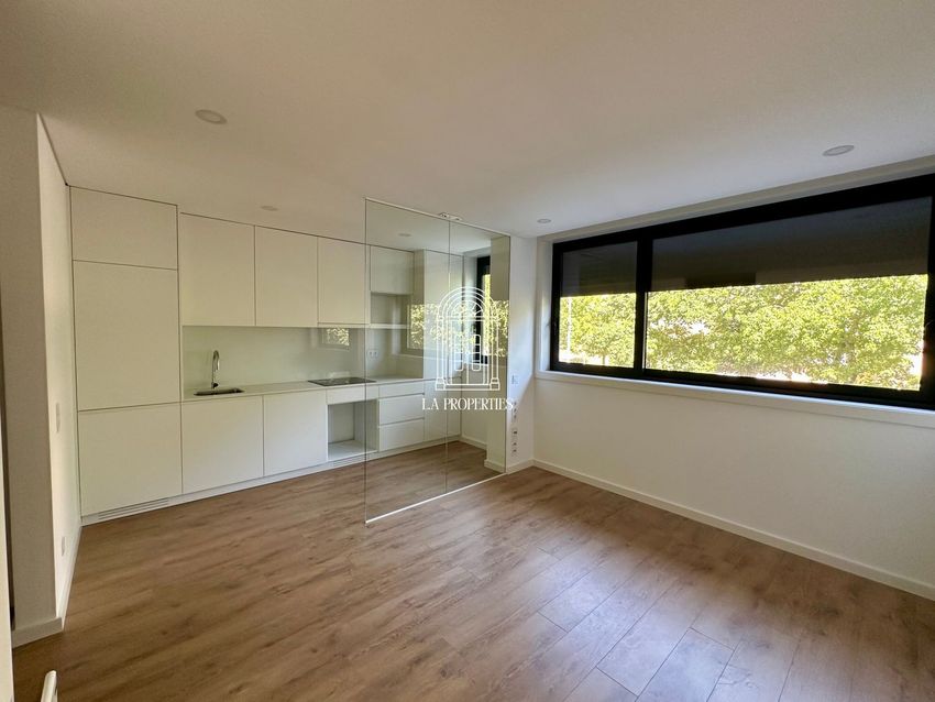 Imagem Sala de estar de apartamento t0 em Rua Francisco Araújo Dantas