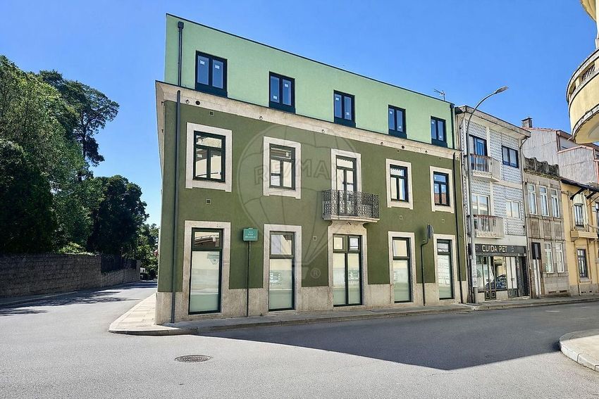 Imagem Vistas de apartamento t2 em Monte dos Burgos