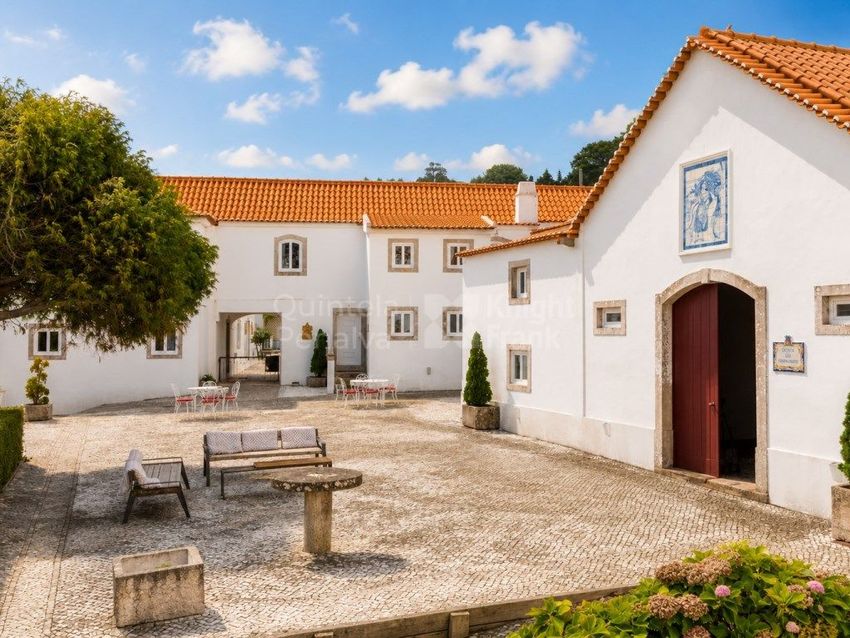 Imagem Fachada de  quinta em Vila de Colares - Mucifal