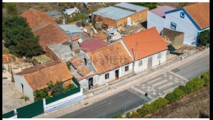 Imagem de  moradia geminada em Casal Nicolau, 18