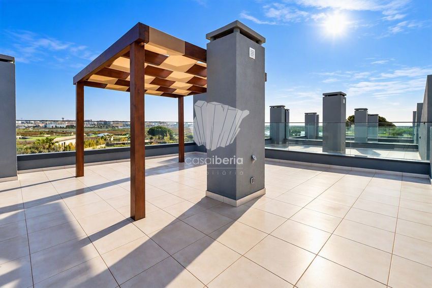 Imagem Terraço de  moradia em banda em Centro