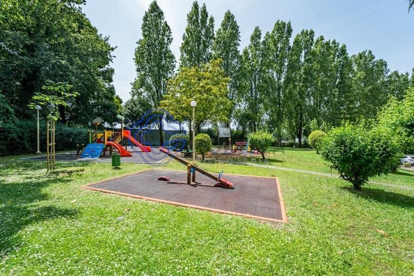 Imagem Jardim de apartamento t3 em Campo Alegre