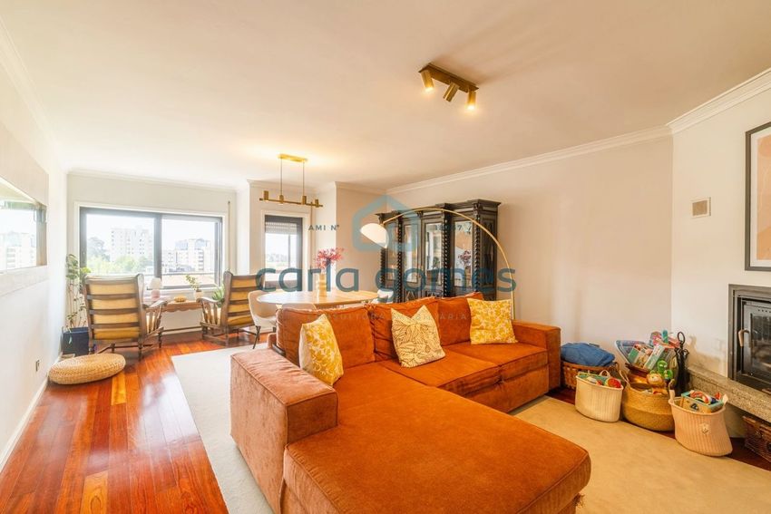 Imagem Sala de estar de apartamento t2 em Avenida António Domingues dos Santos