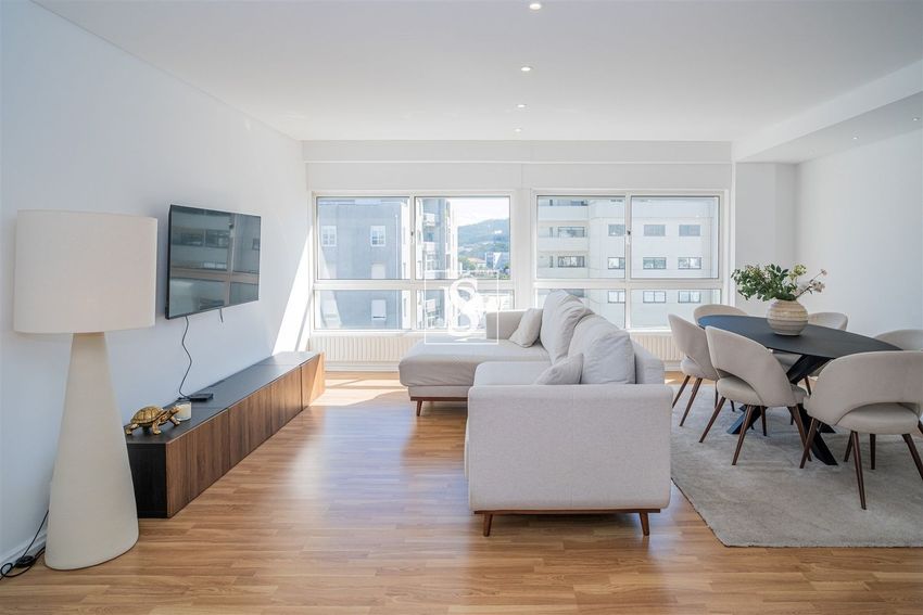 Imagem Sala de estar de apartamento t4 em Barcelos