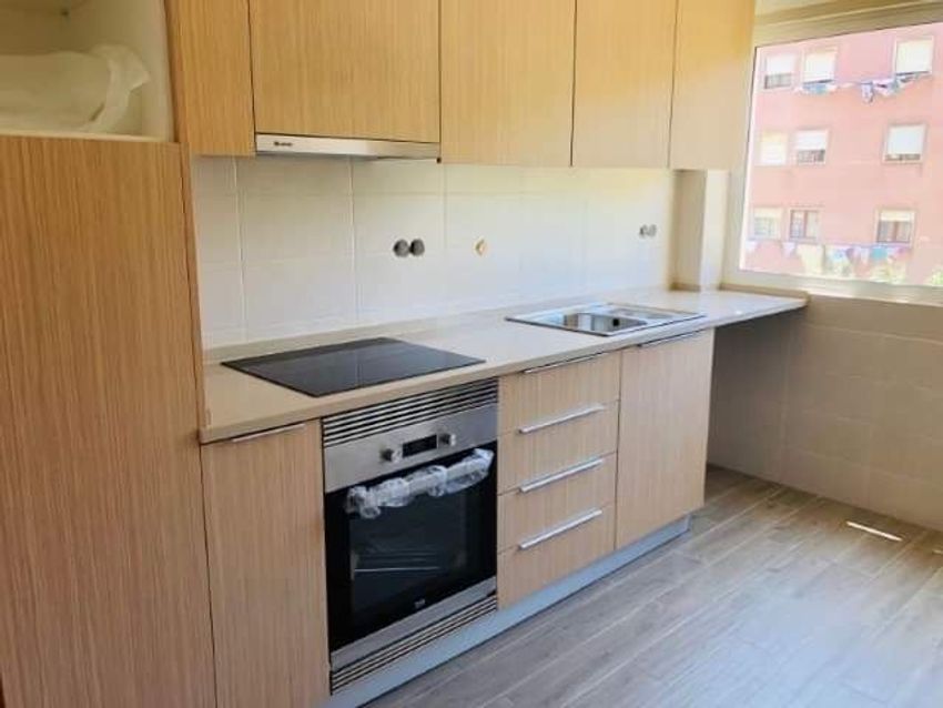 Зображення Кухня, квартира t2, Rua Manuel da Fonseca, 7