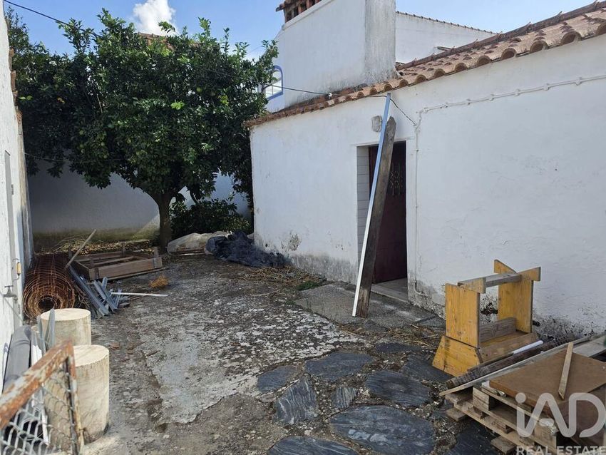 Imagem Redondezas de  moradia independente em São Domingos de Ana Loura