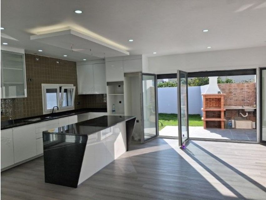 Imagem Sala de estar de apartamento t3 em Via da Ria s/n