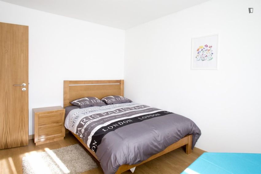 Imagem Quarto de quarto em Rua Guiomar Torresão