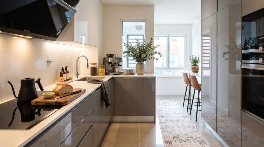 Imagem Cozinha de apartamento t3 em Dafundo