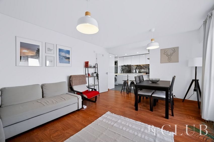 Imagem Sala de estar de apartamento t2 em Largo Pirâmide, 3