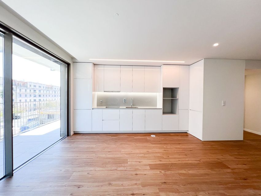 Imagem Divisão de apartamento t2 em Rua Sophia Mello Breyner