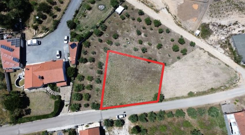 Imagem de terreno em Olival