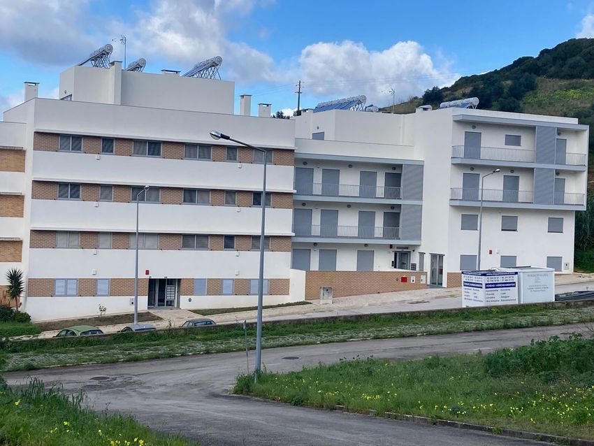 Imagem Fachada de apartamento t1 em Rua Aníbal José Rodrigues