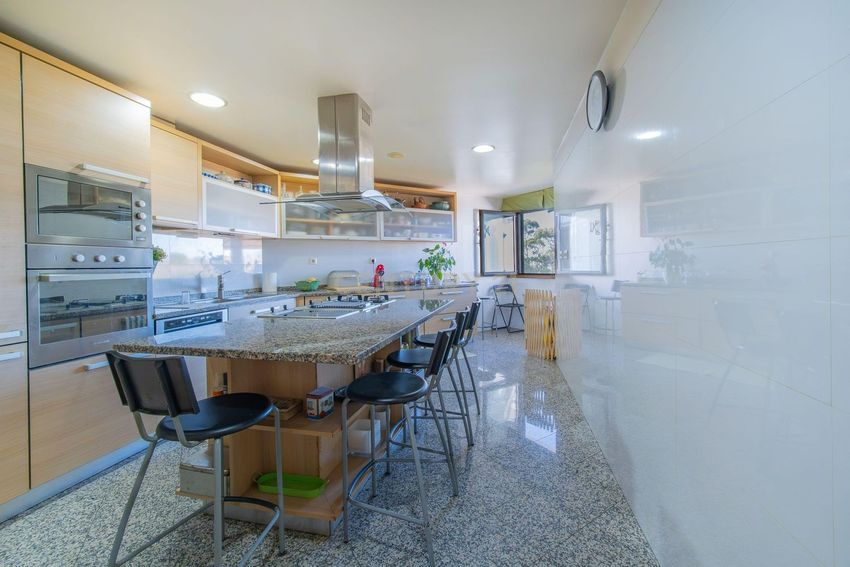 Зображення Кухня, квартира t3, Avenida Madame Curie б/н