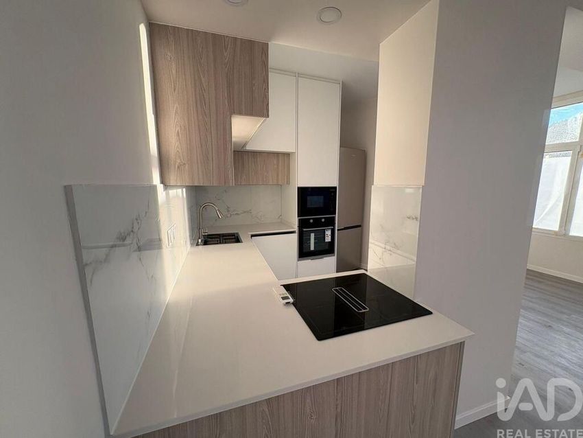 Imagem Cozinha de apartamento t3 em Monte Gordo