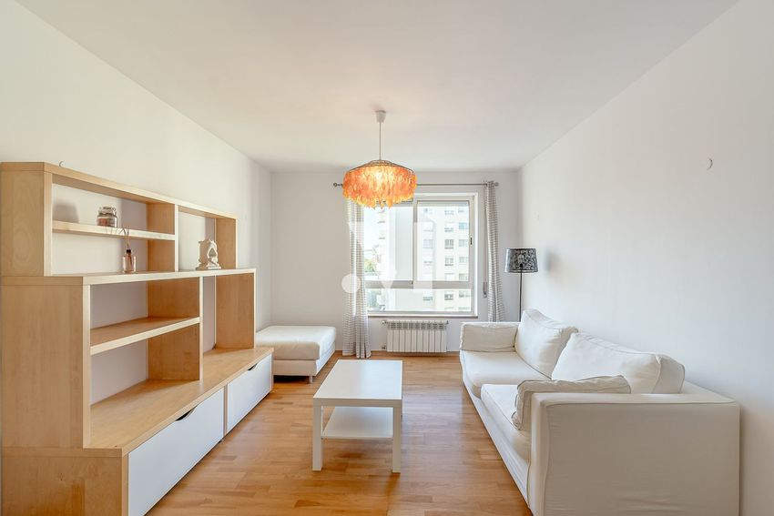 Imagem Sala de estar de apartamento t1 em Passeio das Garças s/n