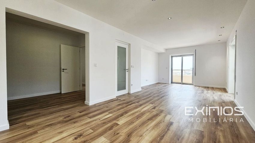Imagem Divisão de apartamento t3 em Centro