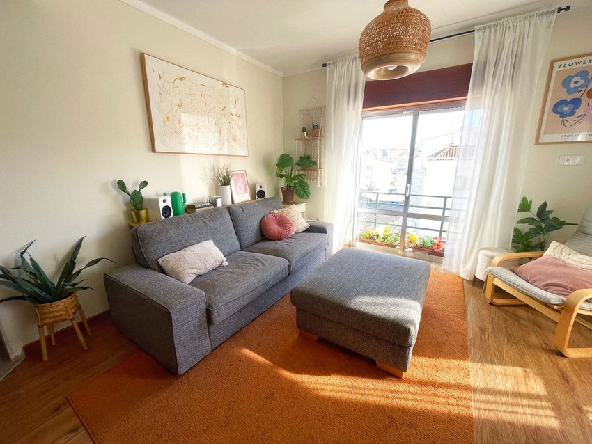 Imagem Sala de estar de apartamento t3 em Rua do Hospital São João de Deus, 20