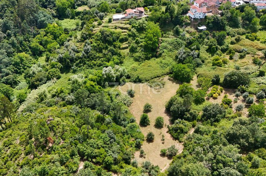 Imagem de terreno em R. Trás da Capela s/n