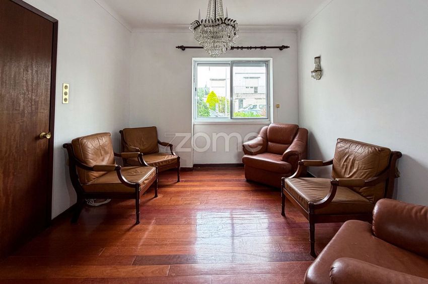 Imagem Sala de estar de  moradia independente em São Pedro
