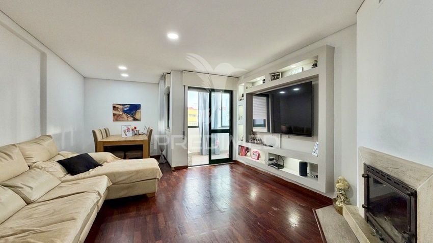Imagem Sala de estar de apartamento t2 em Alhos Vedros