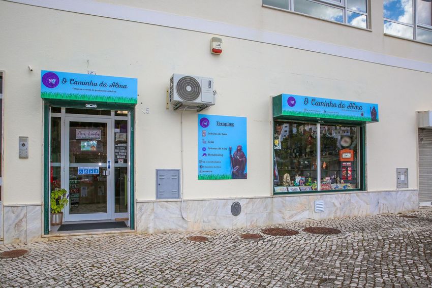 Imagem de espaço comercial em Rua de Moixent, 45
