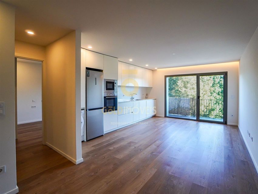 Imagem Hall de apartamento t1 em Sobrado