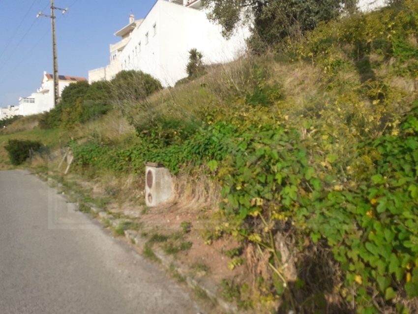 Imagem de terreno em Alverca