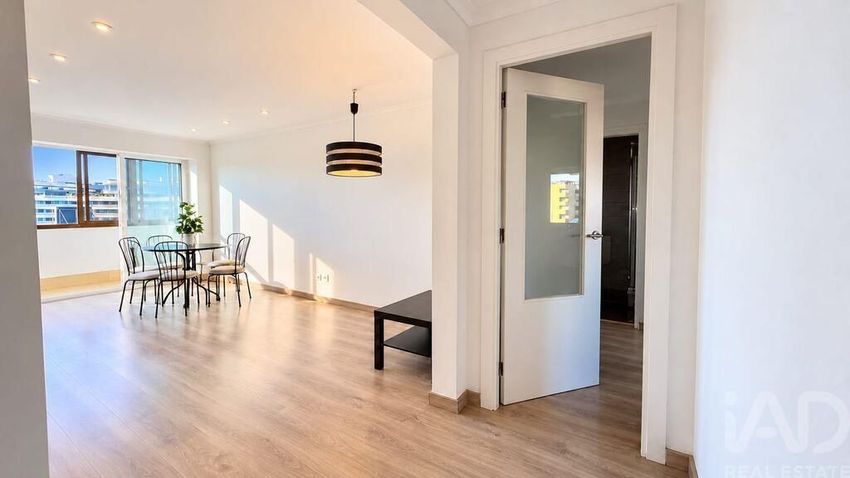 Imagem Sala de estar de apartamento t3 em Verderena