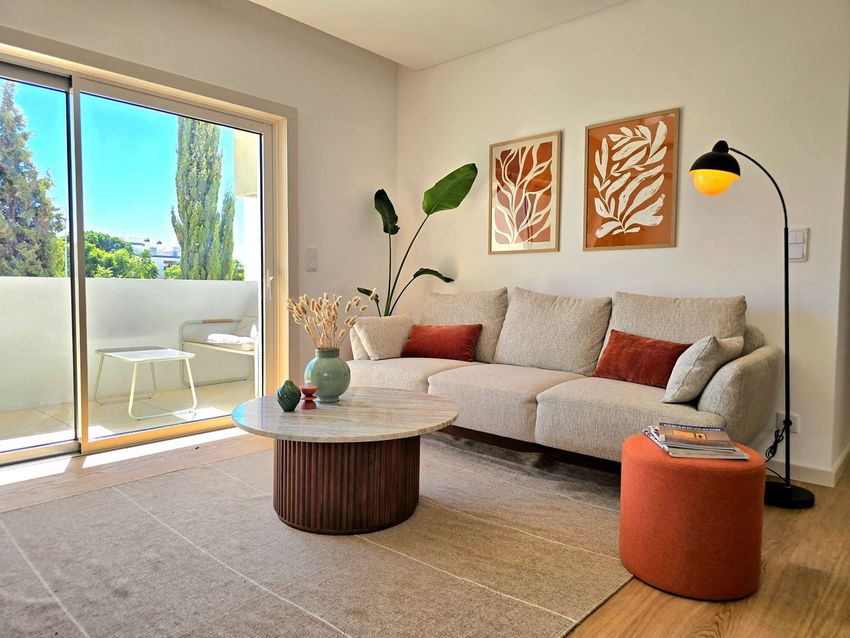 Imagem Sala de estar de apartamento t3 em Rua Inácio de Santa Teresa, 9