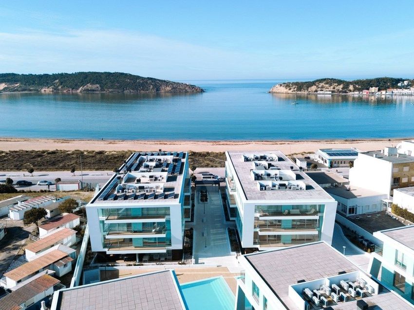 Imagem Vistas de apartamento t2 em São Martinho do Porto
