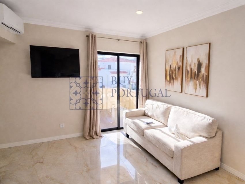 Imagem Quarto de apartamento t2 em Travessa Jorge de Sena