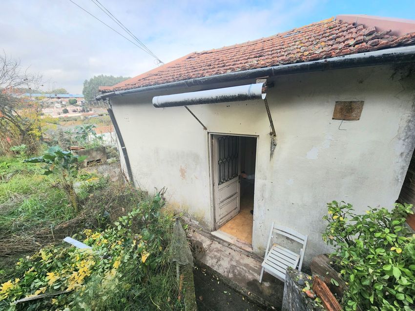 Imagem Terraço de  moradia independente em Rua Cândido dos Reis
