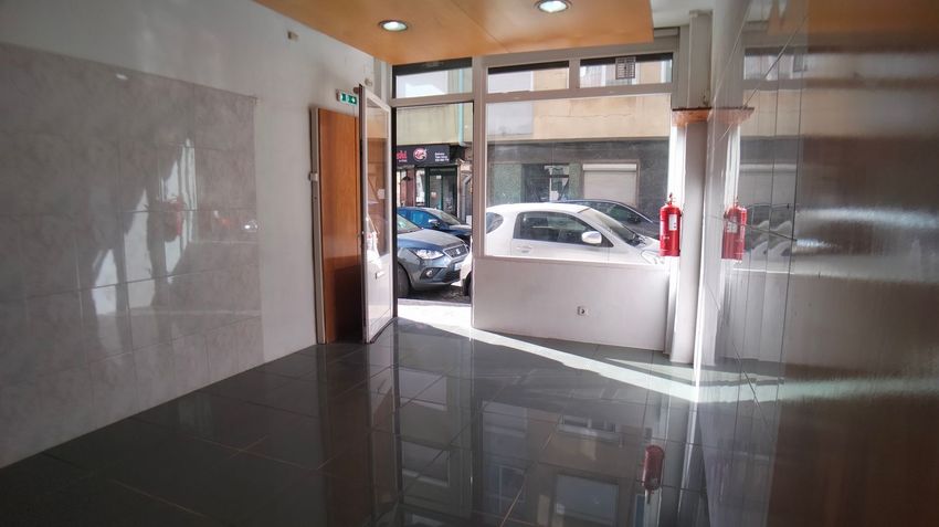 Imagem Cozinha de espaço comercial em Rua da Indústria, 32