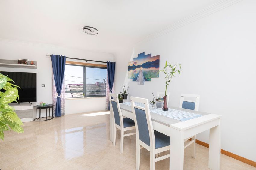 Imagem Sala de estar de apartamento t2 em Rua de Monção