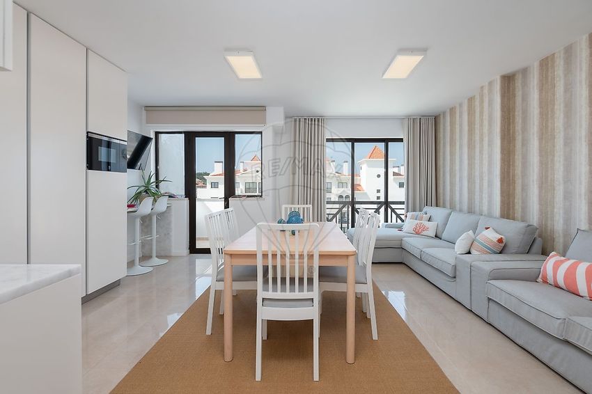 Imagem Sala de estar de apartamento t2 em São Martinho do Porto