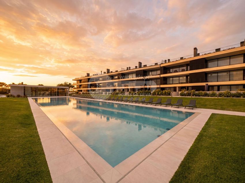 Imagem Piscina de apartamento t3 em Avenida da Colónia, 165