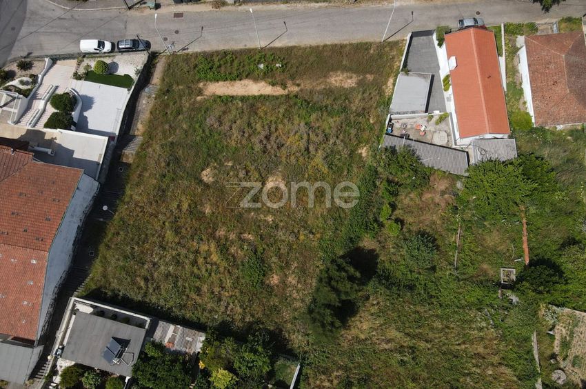 Imagem de terreno em Rua Alheira de Baixo s/n