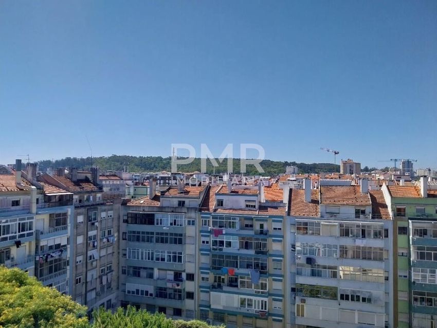 Imagem Vistas de apartamento t3 em Arneiros