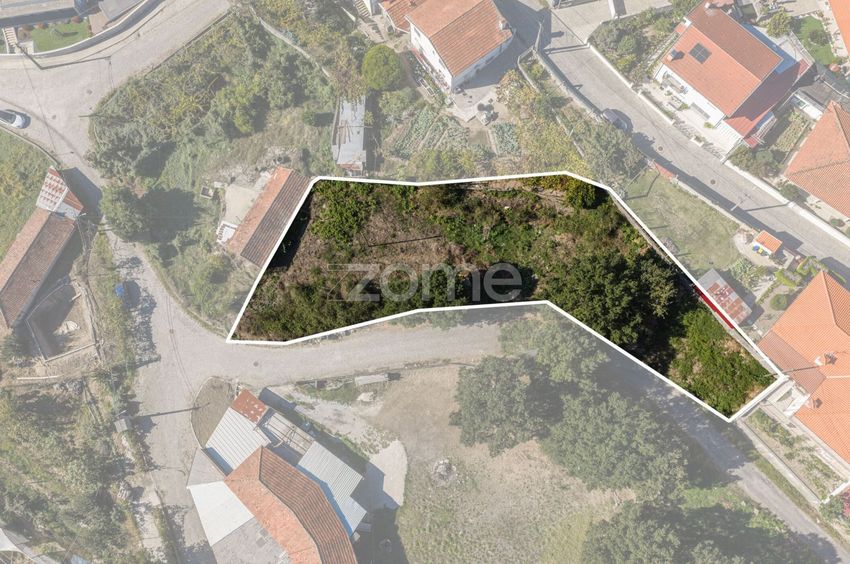 Imagem Terreno de terreno em Travessa do Serzedo s/n